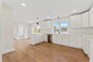 22 Lentago Ln, Sanford, ME 04073 - Photo 11