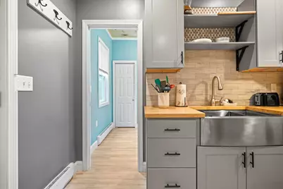 113-115 Saco Avenue, Old Orchard Beach, ME 04064 - Photo 11