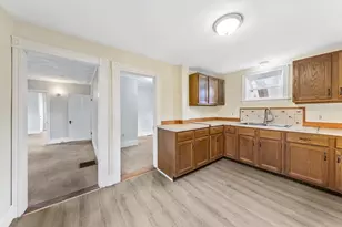 43 Brewster St, Rockland, ME 04841 - Photo 13