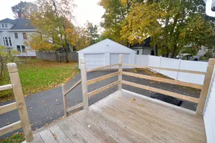 744 Hammond St, Bangor, ME 04401 - Photo 3