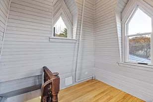 15 Middle St, Hallowell, ME 04347 - Photo 33