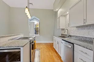 15 Middle St, Hallowell, ME 04347 - Photo 13