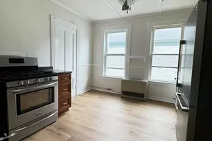 117 Winter St, Auburn, ME 04210 - Photo 9