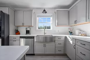 40 Doughty Blvd, Levant, ME 04456 - Photo 23