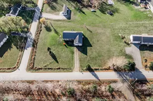 40 Doughty Blvd, Levant, ME 04456 - Photo 11
