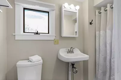 43 Oak Street, Boothbay Harbor, ME 04538 - Photo 37