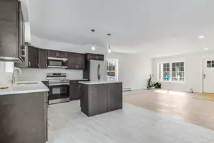 75 Ash Swamp Rd, Scarborough, ME 04074 - Photo 5