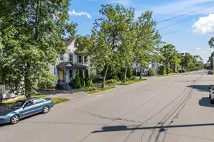 130 W Broadway, Bangor, ME 04401 - Photo 9