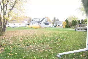 30 Cottage St, Fairfield, ME 04937 - Photo 9