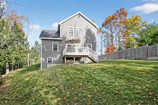 56 Hayfield Dr, Gorham, ME 04038 - Photo 9