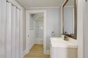 10 Leighton St, Waterville, ME 04901 - Photo 15