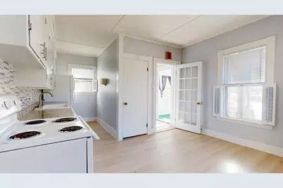 10 Leighton Street, Waterville, ME 04901 - Photo 11