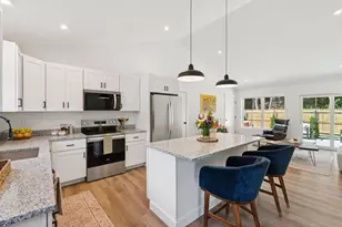 26 Village Green Cir, Oakland, ME 04963 - Photo 17