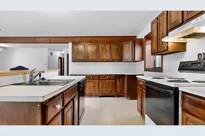 26 Grandview Avenue, South Portland, ME 04106 - Photo 7