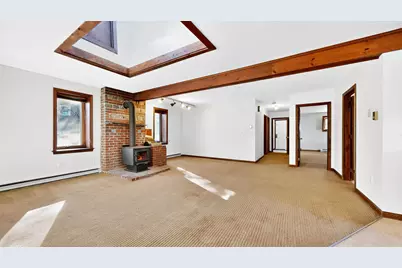 26 Grandview Avenue, South Portland, ME 04106 - Photo 9