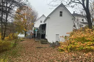 11 Oak St, Livermore Falls, ME 04254 - Photo 3