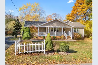 40 Highland Street, Rockland, ME 04841 - Photo 3