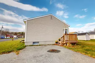 22 School St, Lewiston, ME 04240 - Photo 35