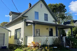 32 Amesbury St, Rockland, ME 04841 - Photo 1