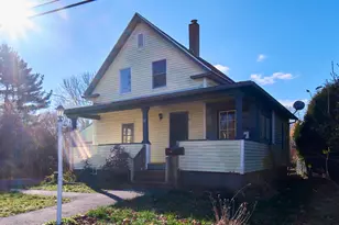 32 Amesbury St, Rockland, ME 04841 - Photo 25