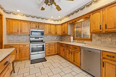 120 Purinton Avenue, Augusta, ME 04330 - Photo 9