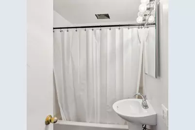 520 Lincoln Street, Lewiston, ME 04240 - Photo 23