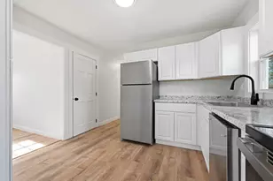 20 Spruce St, Newport, ME 04953 - Photo 5