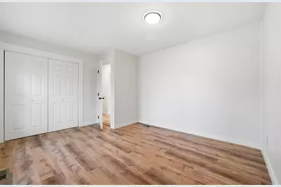 20 Spruce Street, Newport, ME 04953 - Photo 15