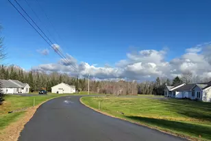 35A Birchbrook Ln, Levant, ME 04456 - Photo 3