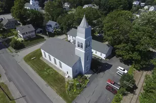 17 Union St, Hallowell, ME 04347 - Photo 1