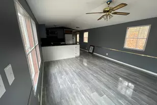 42 Squire Ct, Winthrop, ME 04364 - Photo 5