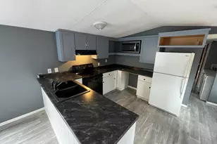 42 Squire Ct, Winthrop, ME 04364 - Photo 9