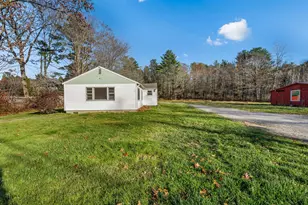 307 Church Rd, Brunswick, ME 04011 - Photo 3