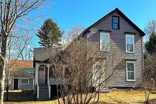 68 Park St, Belfast, ME 04915 - Photo 1