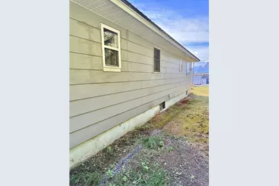 612 Lake Shore Road, Madawaska, ME 04773 - Photo 17