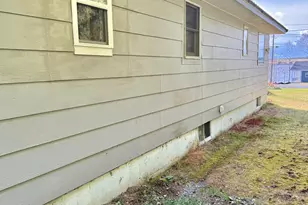 612 Lake Shore Rd, Madawaska, ME 04773 - Photo 17