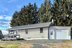 612 Lake Shore Rd, Madawaska, ME 04773 - Photo 5