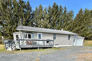 612 Lake Shore Rd, Madawaska, ME 04773 - Photo 3