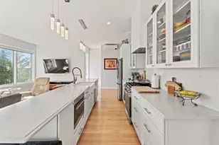 29 Navy St, Searsport, ME 04974 - Photo 17