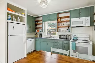 9 Parsons St, Kennebunk, ME 04043 - Photo 13