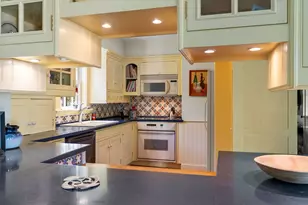 72 Glidden St, Newcastle, ME 04553 - Photo 11