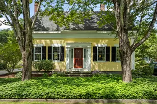 72 Glidden St, Newcastle, ME 04553 - Photo 3