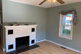 577 Maine Ave, Farmingdale, ME 04344 - Photo 9