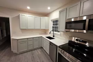 22 14th St, Bangor, ME 04401 - Photo 9