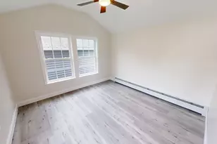 22 14th St, Bangor, ME 04401 - Photo 17