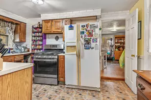 39 Payne St, Sanford, ME 04083 - Photo 7
