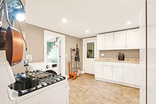 45 Richards Ave, Mexico, ME 04257 - Photo 11