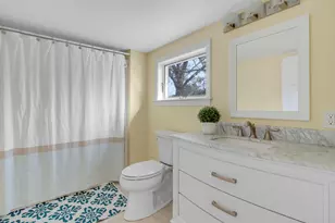 212 Main St, Freeport, ME 04032 - Photo 29