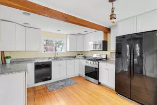 212 Main St, Freeport, ME 04032 - Photo 7