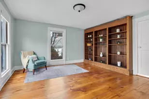 212 Main St, Freeport, ME 04032 - Photo 17